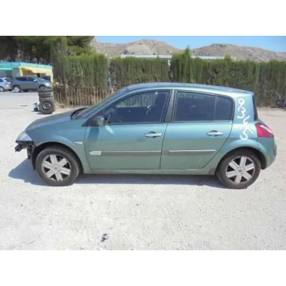RENAULT MEGANE II BERLINA 5P '2003 AUTHENTIQUE VERDE