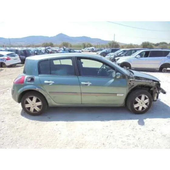 RENAULT MEGANE II BERLINA 5P '2003 AUTHENTIQUE VERDE