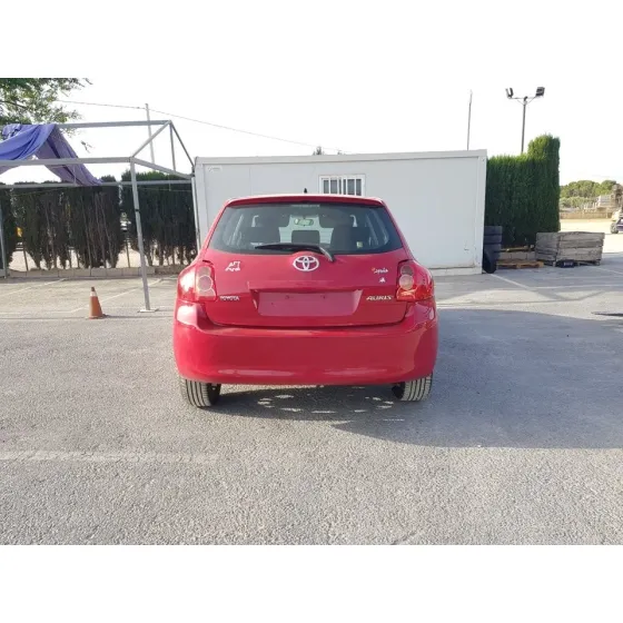 TOYOTA AURIS '2008 BASICO ROJO