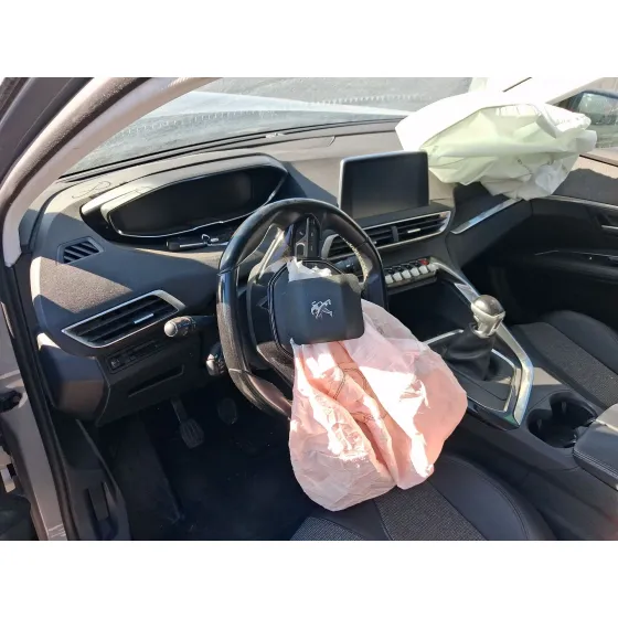 Peugeot 3008 II SUV (MC_, MR_, MJ_, M4_) 2016