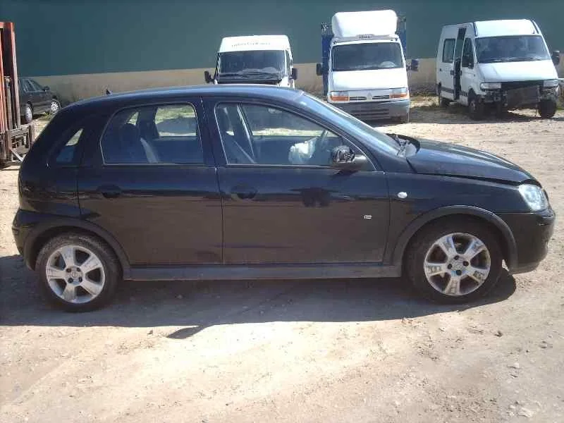 OPEL CORSA C OPEL CORSA C '2004 ENJOY NEGRO 2003