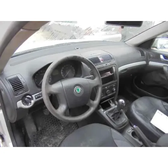 SKODA OCTAVIA BERLINA (1Z3) '2006 ACTIVE BLANCO