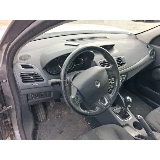 Renault FLUENCE (L3_) 2010