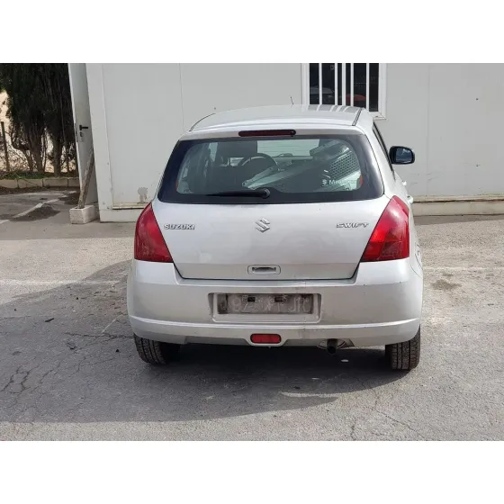 SUZUKI SWIFT BERLINA (MZ) '2006 GL (5-PTAS.) GRIS