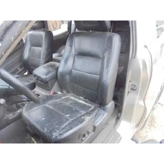 MITSUBISHI MONTERO (V60/V70) '2002 3.2 DI-D GLS (3-PTAS.) DORADO