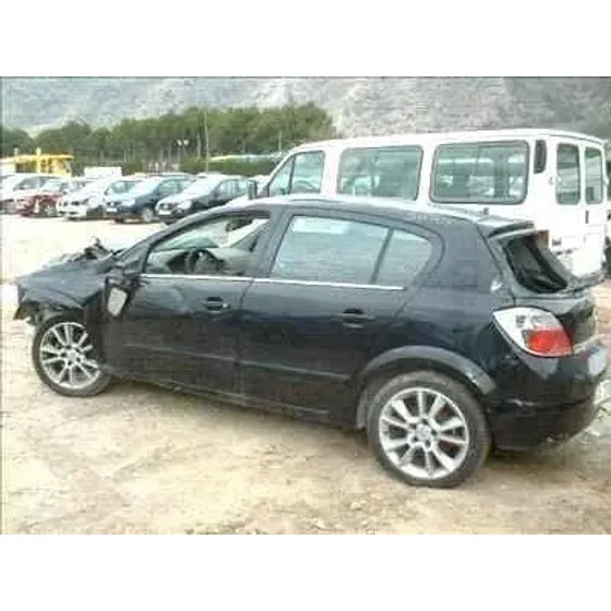 OPEL ASTRA H BERLINA '2004 1.7 16V CDTI NEGRO