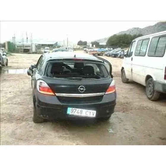 OPEL ASTRA H BERLINA '2004 1.7 16V CDTI NEGRO