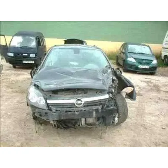 OPEL ASTRA H BERLINA '2004 1.7 16V CDTI NEGRO