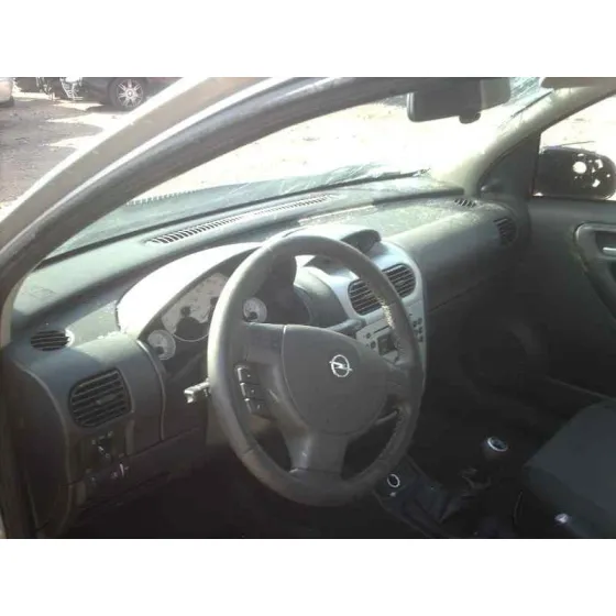 OPEL CORSA C '2003 COSMO