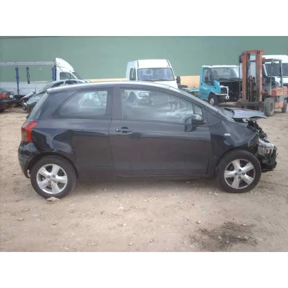 TOYOTA YARIS (KSP9/SCP9/NLP9) '2006 BASICO NEGRO