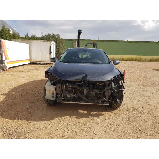 RENAULT MEGANE III BERLINA 5 P '2010 DYNAMIQUE GRIS OSCURO