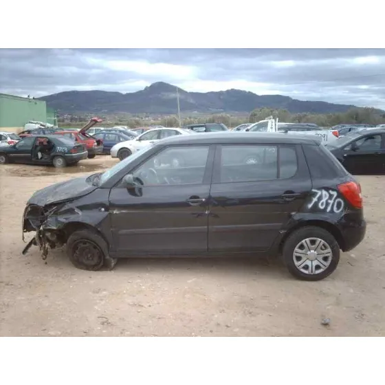 SKODA FABIA (5J2 ) '2009 ACTIVE NEGRO