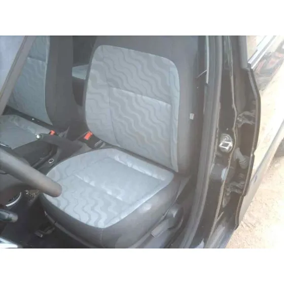 SKODA FABIA (5J2 ) '2009 ACTIVE NEGRO