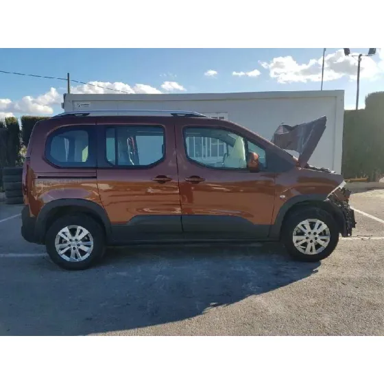 PEUGEOT RIFTER '2019 ALLURE STANDARD NARANJA