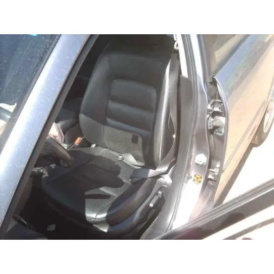 MAZDA 6 BERLINA (GG) '2003 2.0 CRTD 136 ACTIVE (5-PTAS.) GRIS