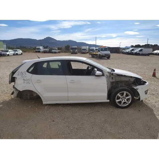 VOLKSWAGEN POLO (6R1) '2012 ADVANCE BLANCO