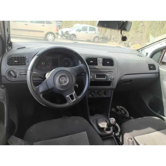 VOLKSWAGEN POLO (6R1) '2012 ADVANCE BLANCO