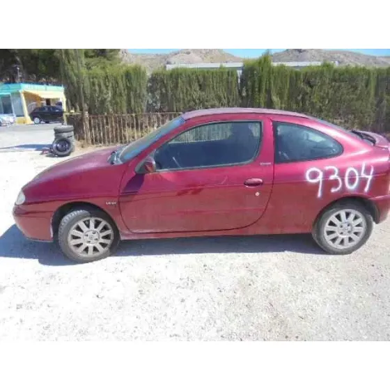 RENAULT MEGANE I COUPE FASE 2 (DA..) '2002 1.4 16 V DYNAMIQUE GRANATE
