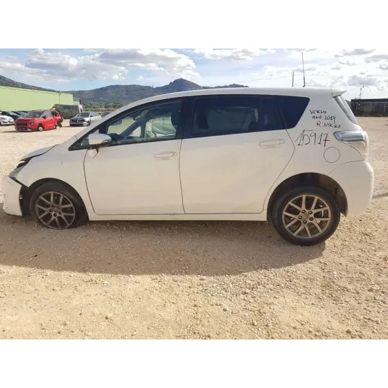 TOYOTA VERSO '2014 ADVANCE BLANCO