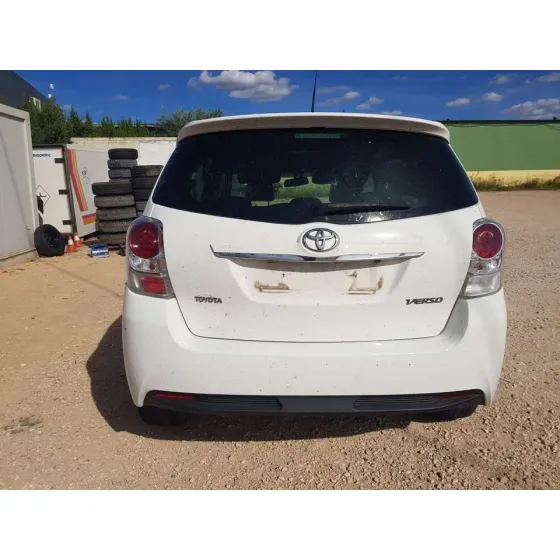 TOYOTA VERSO '2014 ADVANCE BLANCO
