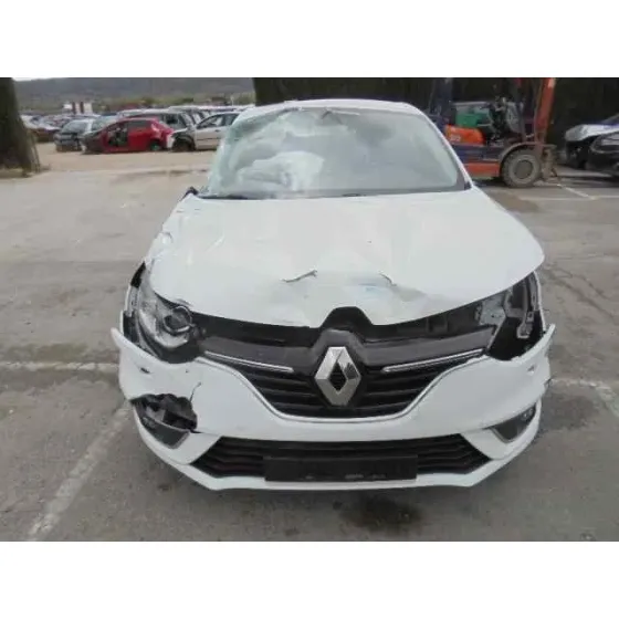 RENAULT MEGANE IV '2017 BERLINA BLANCO