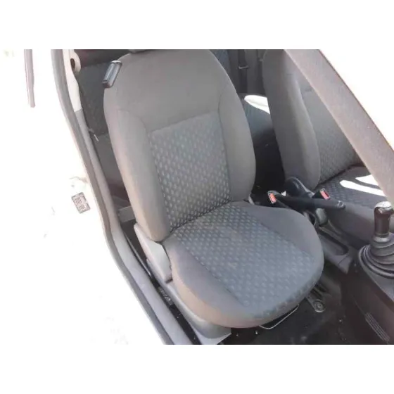 FORD FIESTA (CBK) '2003 AMBIENTE GRIS