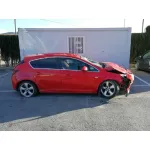 OPEL ASTRA J LIM. '2010 ESSENTIA ROJO
