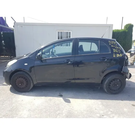 TOYOTA YARIS '2009 ACTIVE NEGRO