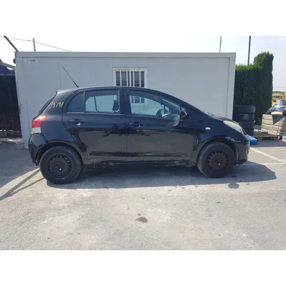 TOYOTA YARIS '2009 ACTIVE NEGRO