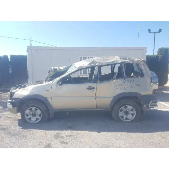 NISSAN TERRANO/TERRANO.II (R20) '2002 SPORT DORADO