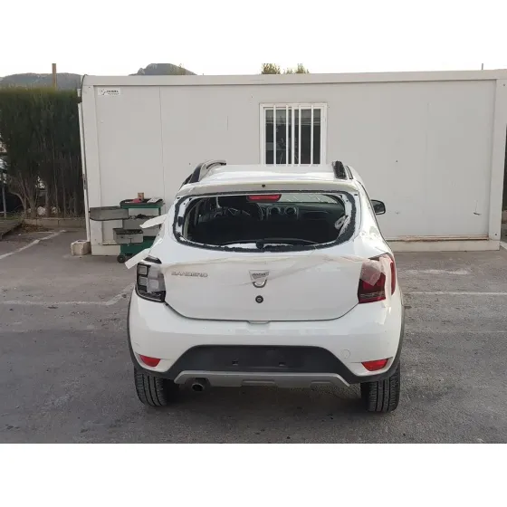 DACIA SANDERO '2018 STEPWAY BLANCO