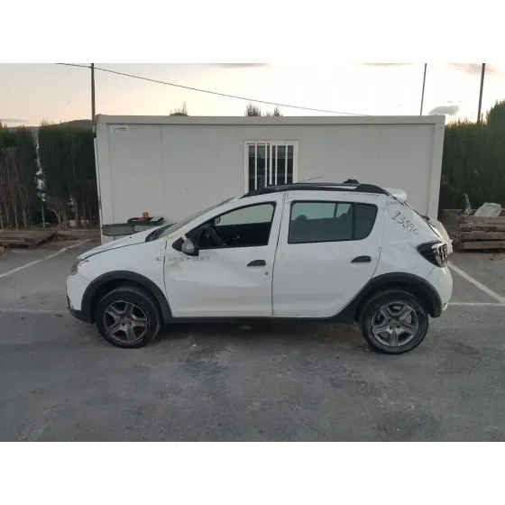 DACIA SANDERO '2018 STEPWAY BLANCO