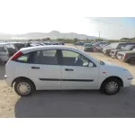 FORD FOCUS BERLINA (CAK) FORD FOCUS BERLINA (CAK) '2003 AMBIENTE BLANCO 1998
