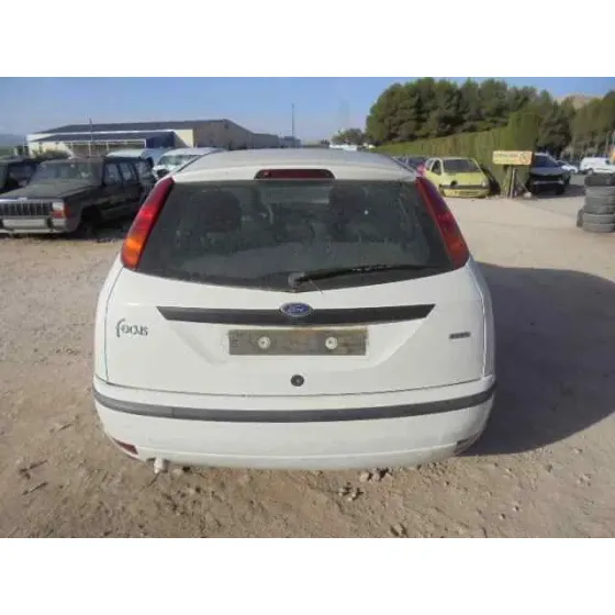 FORD FOCUS BERLINA (CAK) '2003 AMBIENTE BLANCO