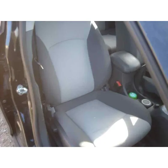 CHEVROLET CRUZE '2010 LS NEGRO