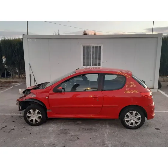 PEUGEOT 206+ '2010 BASICO ROJO