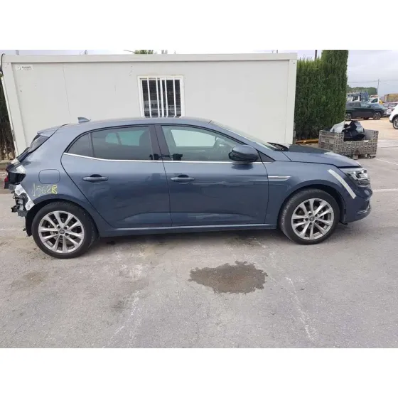 RENAULT MEGANE IV BERLINA 5P '2017 ZEN GRIS OSCURO