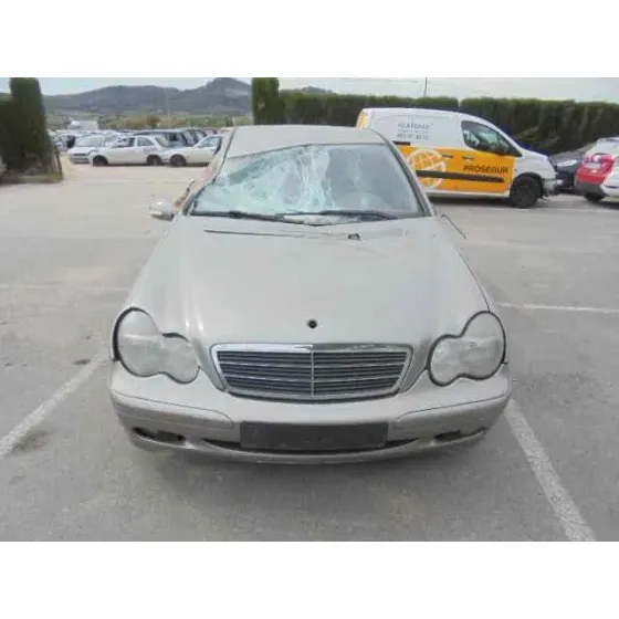 MERCEDES CLASE C (W203) BERLINA '2003 180 COMPRESSOR (203.046) DORADO
