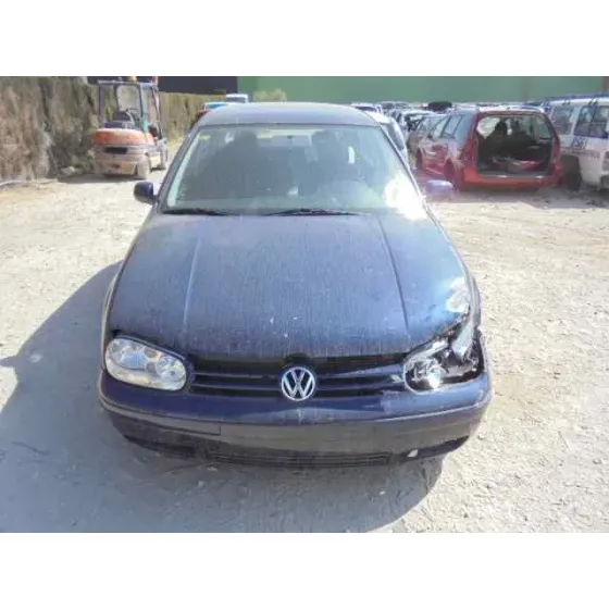 VOLKSWAGEN GOLF IV BERLINA (1J1) '2002 ADVANCE AZUL
