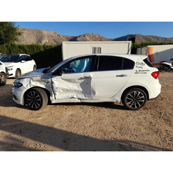 Fiat TIPO HATCHBACK (356_, 357_) 2016
