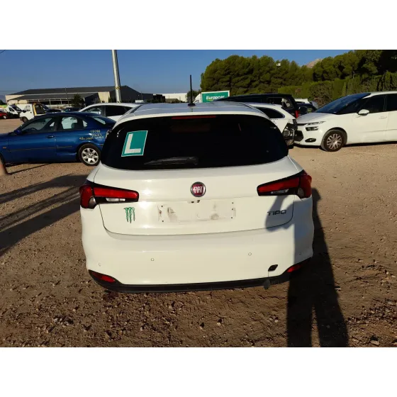Fiat TIPO HATCHBACK (356_, 357_) 2016