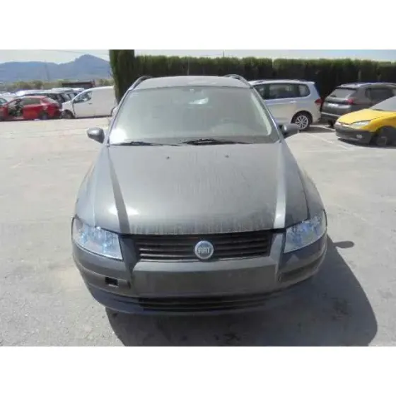 FIAT STILO MULTI WAGON (192) '2004 1.9 JTD 115 GRIS OSCURO