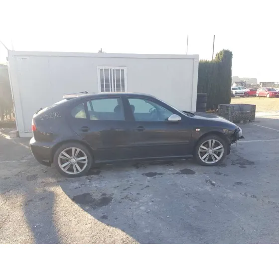 SEAT LEON (1M1) '2005 FR SPECIAL EDITION NEGRO