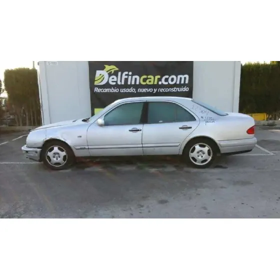 MERCEDES CLASE E (W210) BERLINA '1996 280 (210.053) GRIS PLATA