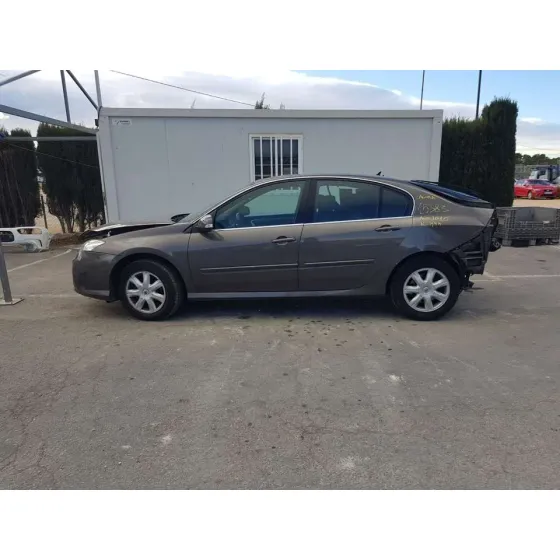 RENAULT LAGUNA III '2010 DYNAMIQUE TOMTOM BEIG OSCURO