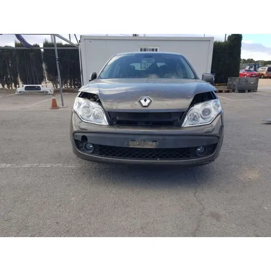 RENAULT LAGUNA III '2010 DYNAMIQUE TOMTOM BEIG OSCURO