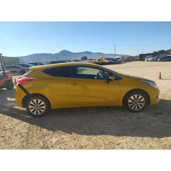 Kia CEE'D (JD) 2015