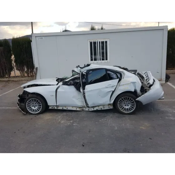 BMW SERIE 3 BERLINA (E90) '2008 320D BLANCO