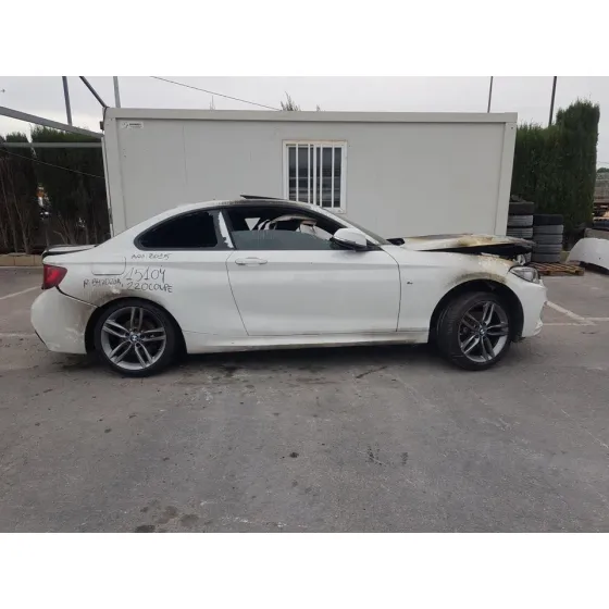 BMW SERIE 2 COUPE (F22) '2018 220D BLANCO
