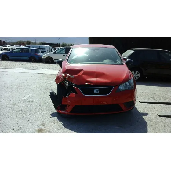 SEAT IBIZA SC (6P5) '2015 REFERENCE PLUS ROJO